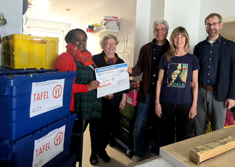 Mehr über den Artikel erfahren KulturGUT und Evangelische Kirchengemeinde Bechtolsheim unterstützen die TAFEL in Alzey mit einer Spendenaktion